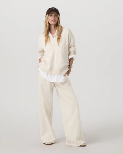Émilie Cashmere Oversized V-Neck