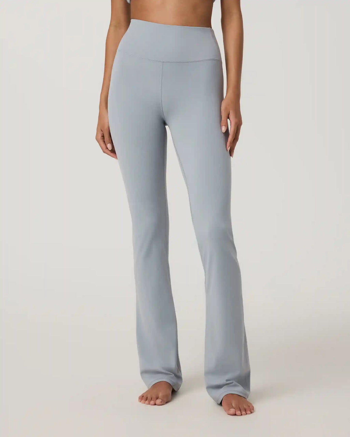 Vuori AllTheFeels™ Slim Flare