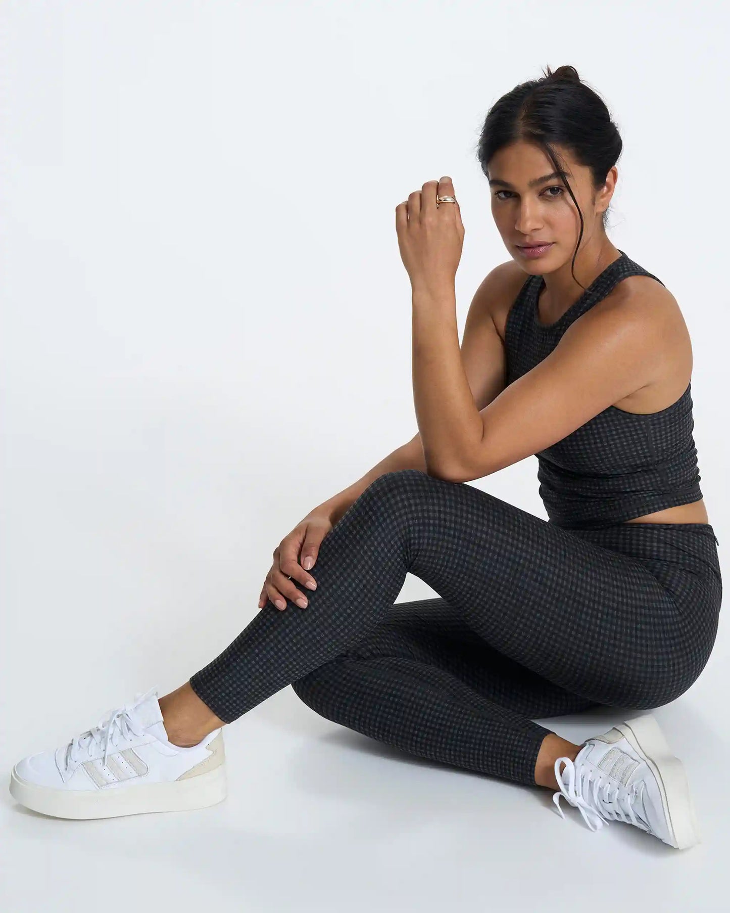 Clean Elevation Legging