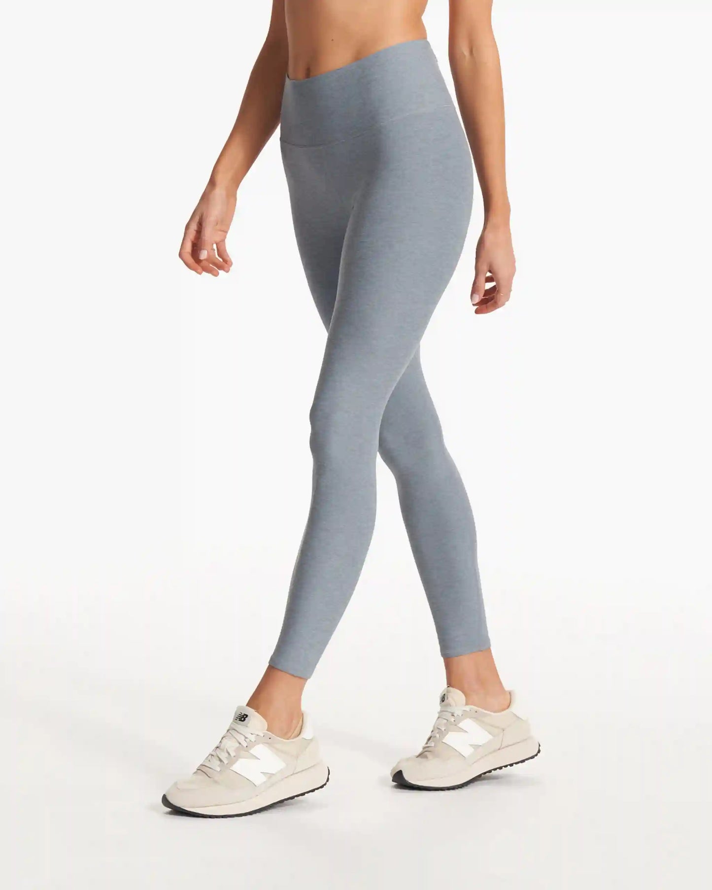 Clean Elevation Legging
