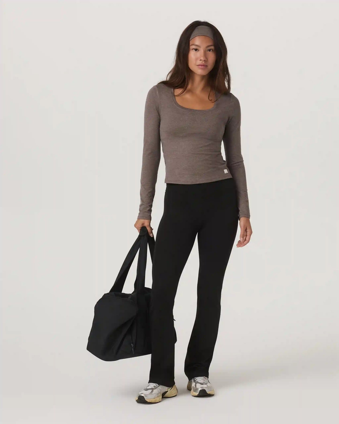 Long Sleeve Halo Essential Scoop