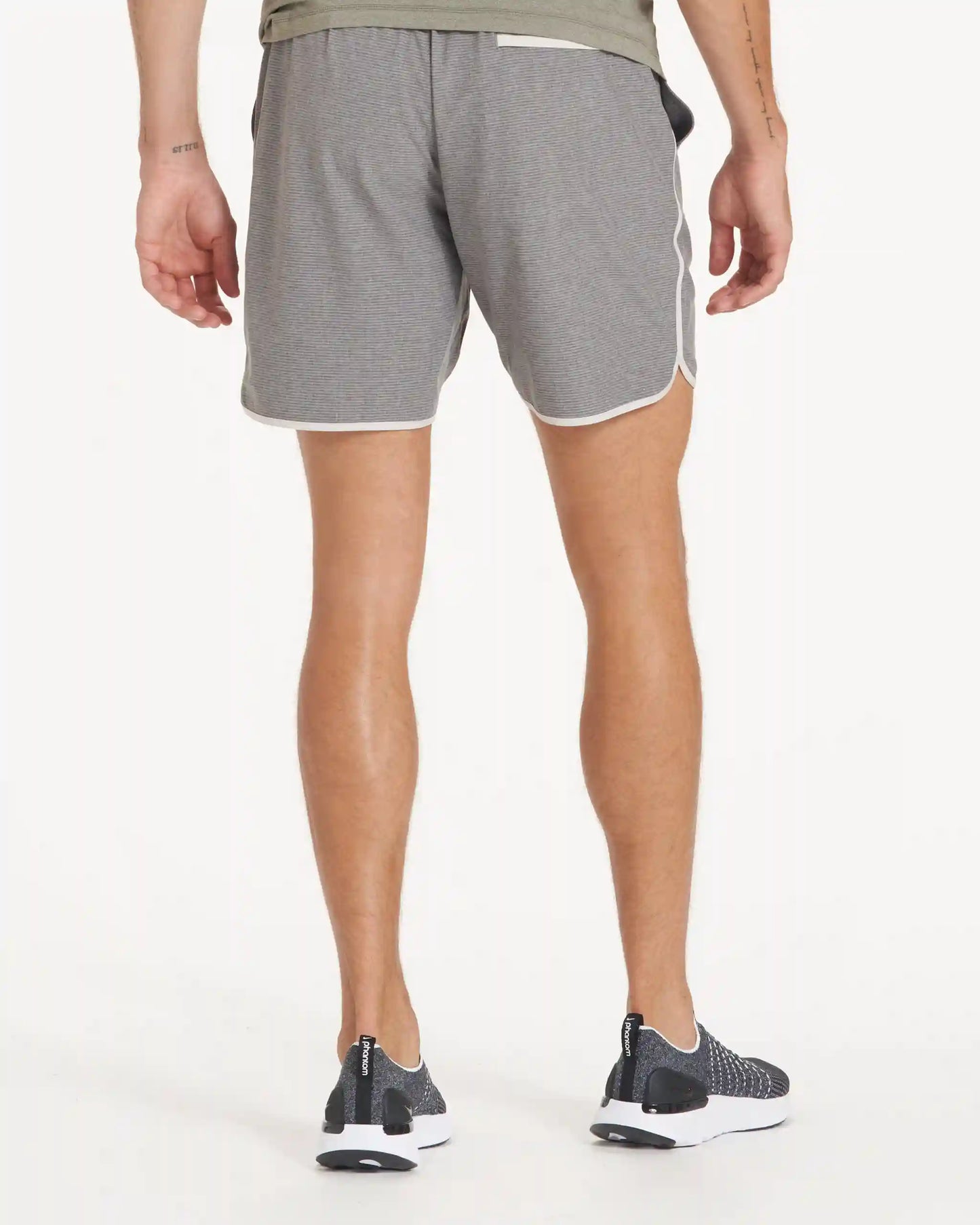 Banks Short Unlined 7"