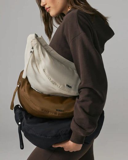 Vuori Arden Crescent Sling