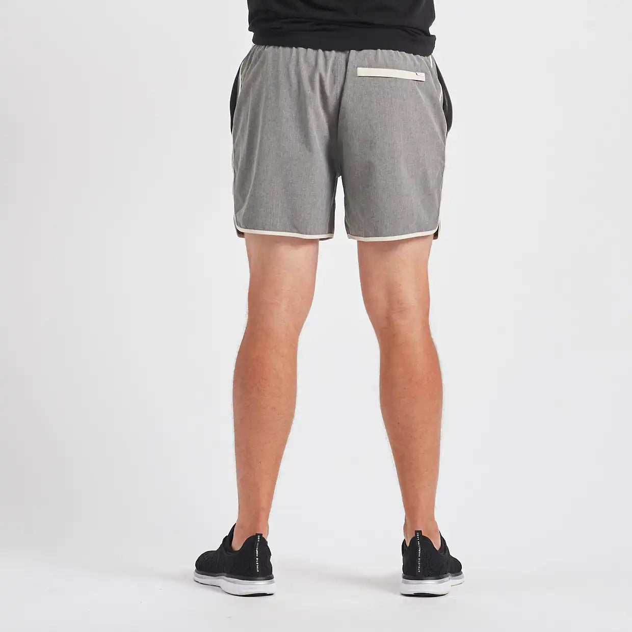 Banks Short Unlined 5"