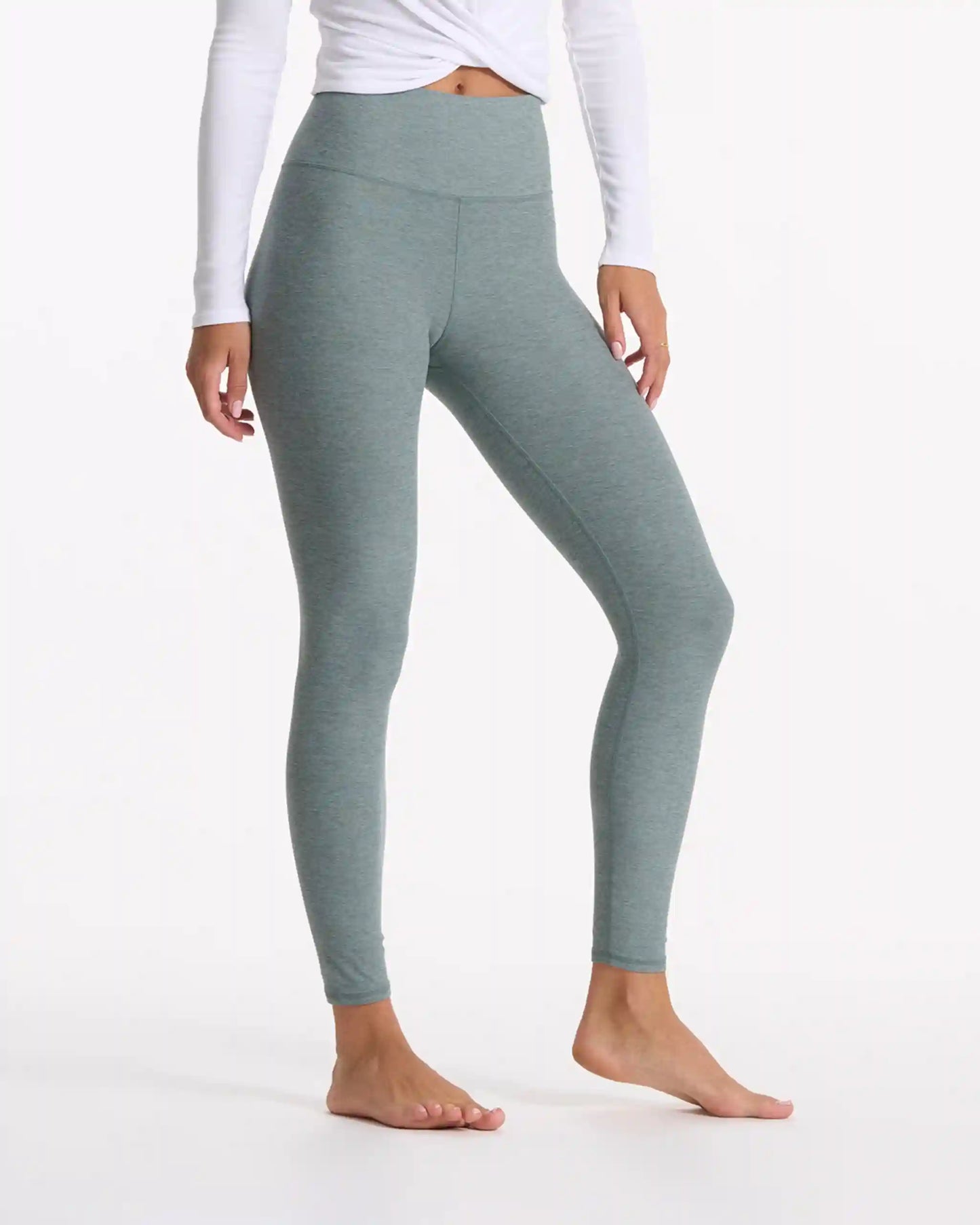 Clean Elevation Legging