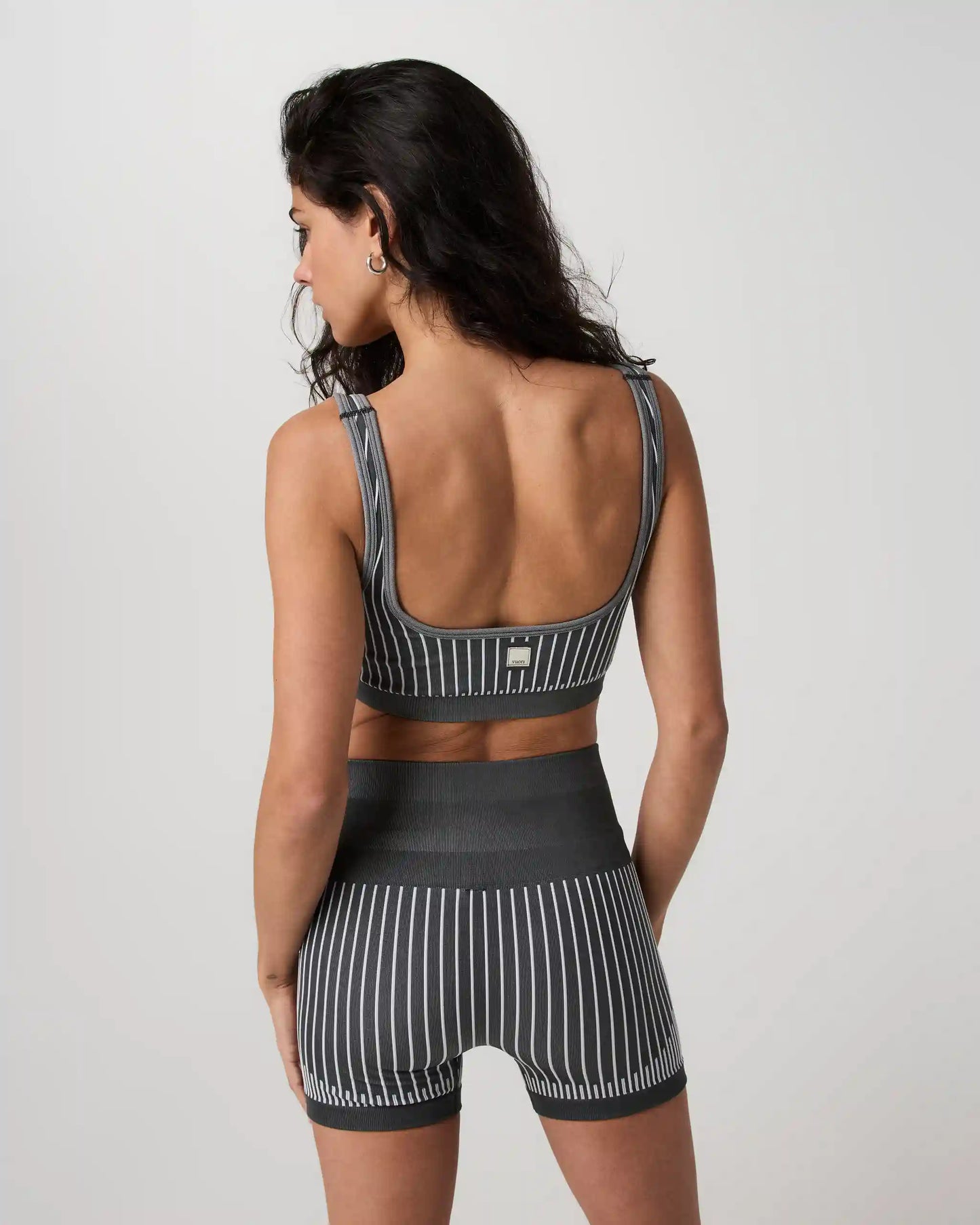 Bi-Color Seamless Longline Bra