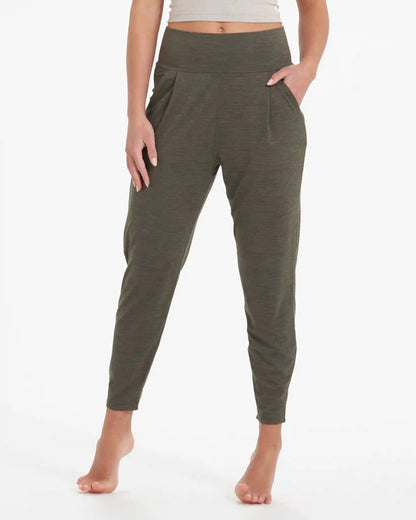 Lux At Ease Pant