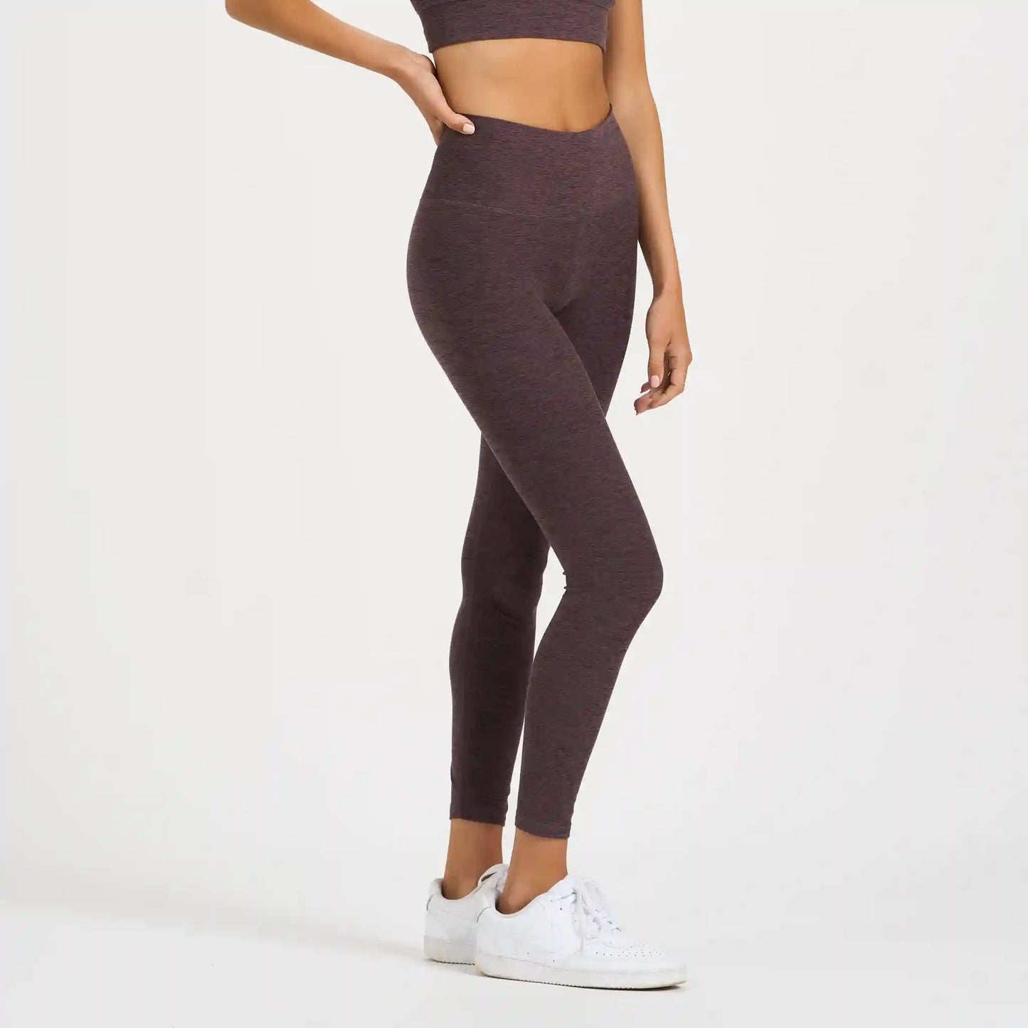 Clean Elevation Legging