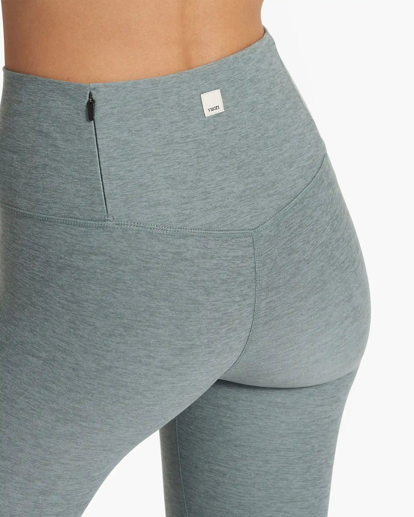 Clean Elevation Legging