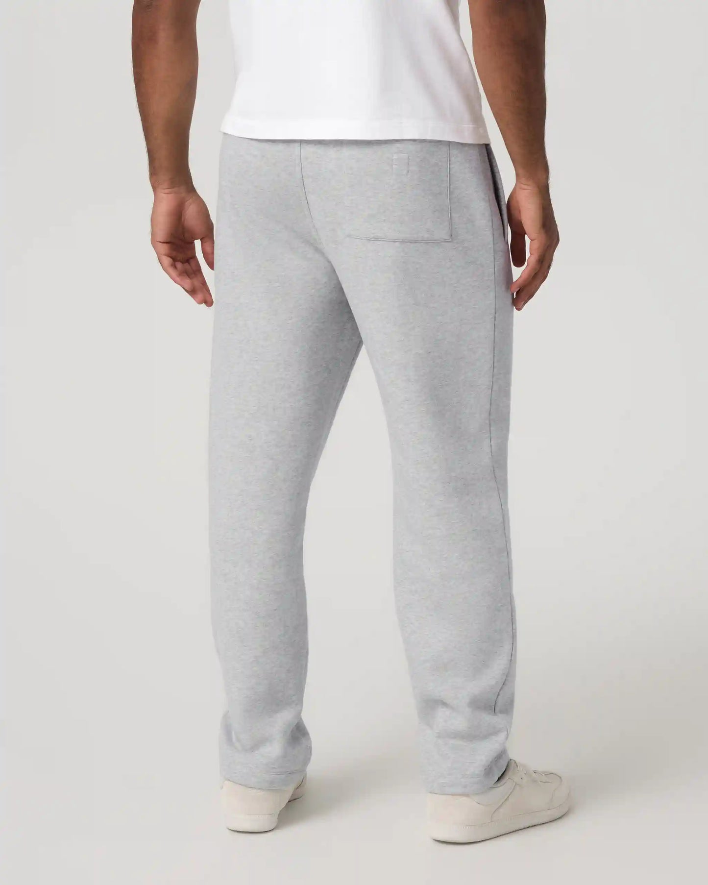 Seaside Straight Leg Sweatpant 30"