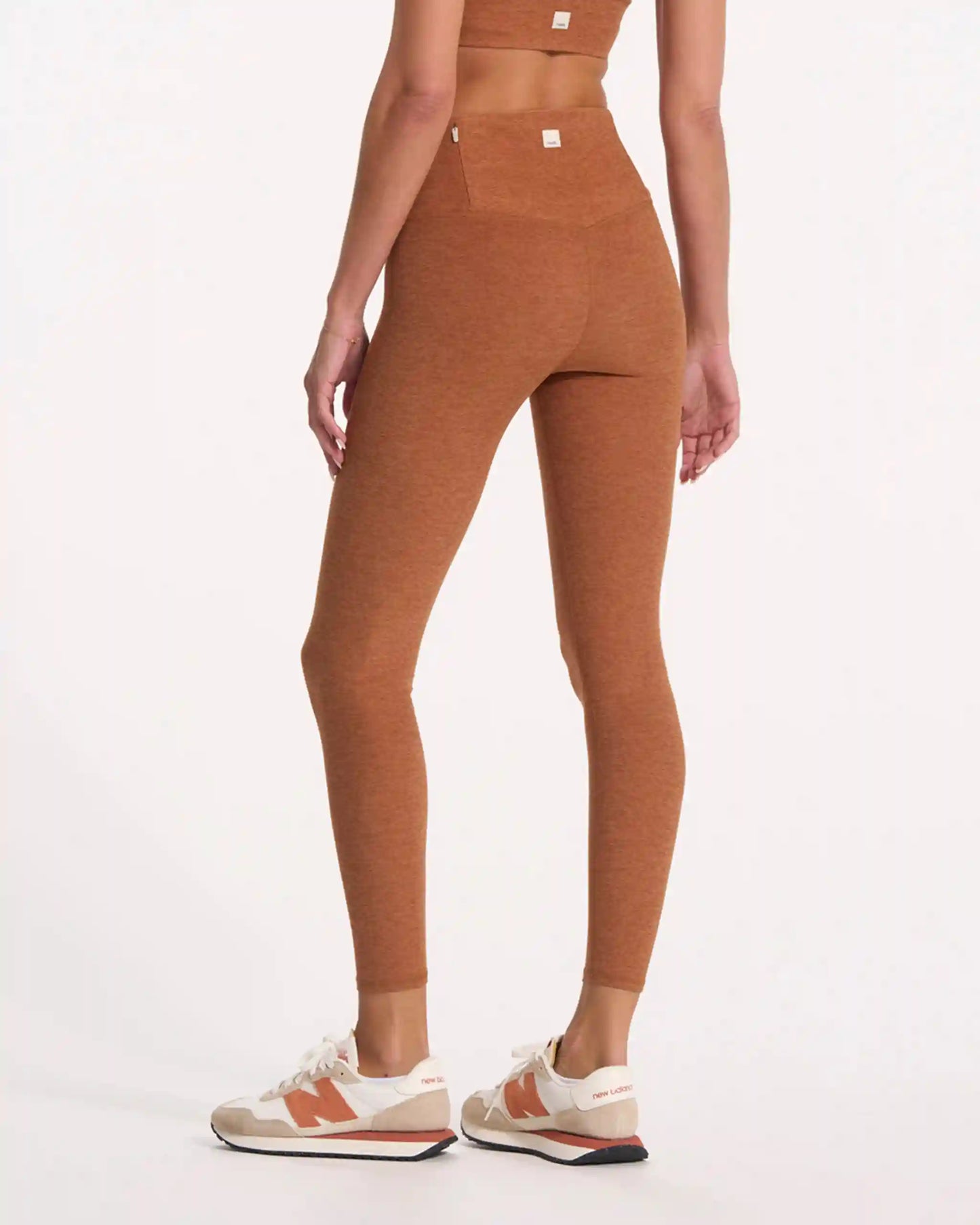 Clean Elevation Legging