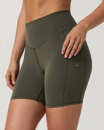 Vuori AllTheForm™ Pocket Short 6"