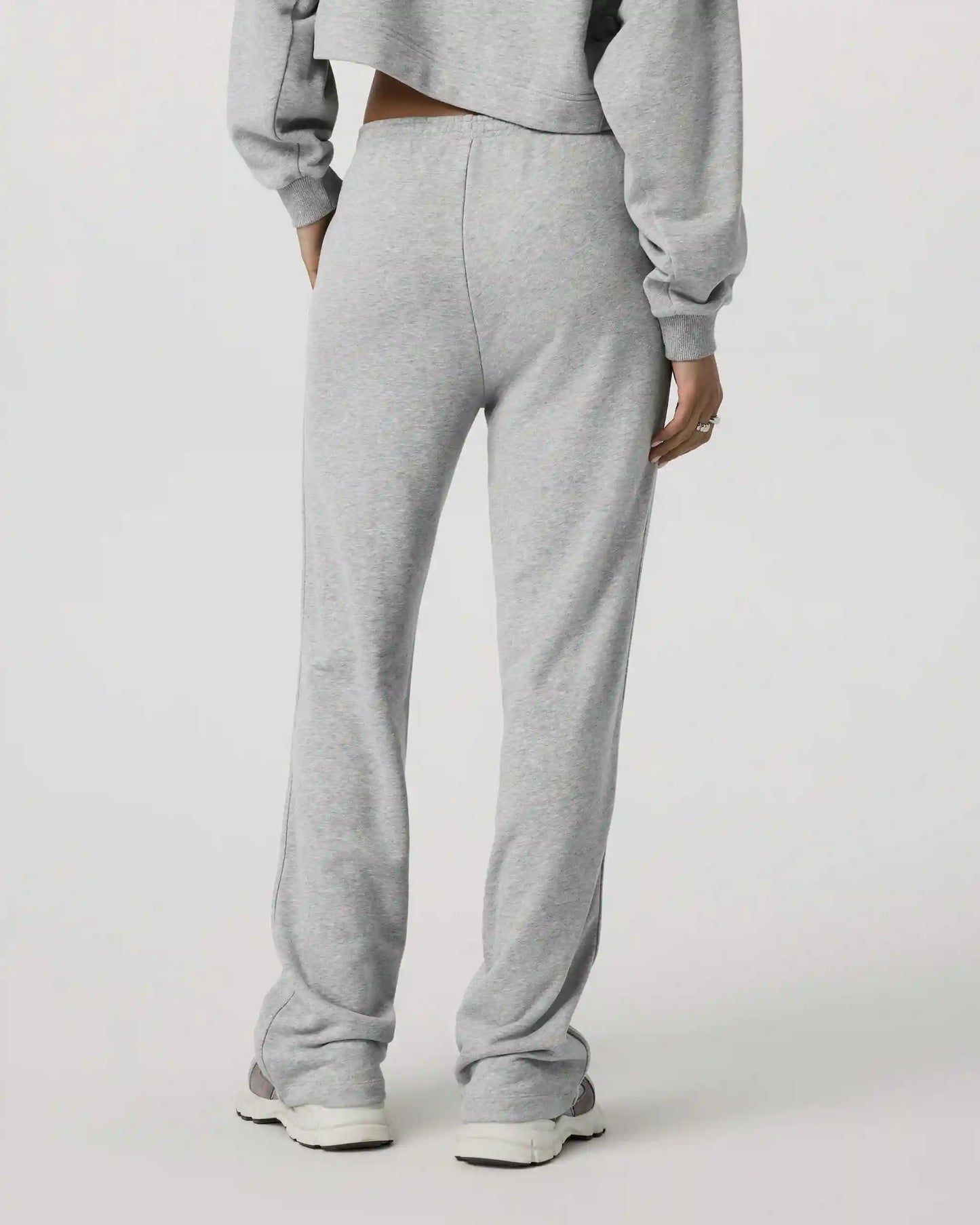 Sedona Straight Leg Sweatpant - Short