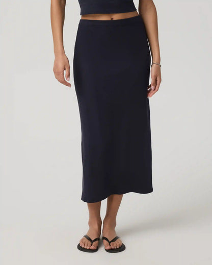 Pose Column Skirt
