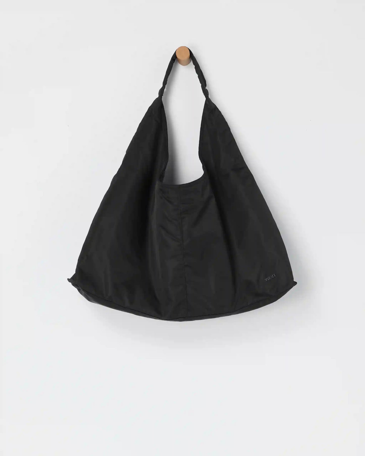 Vuori Arden Oversized Shoulder Bag