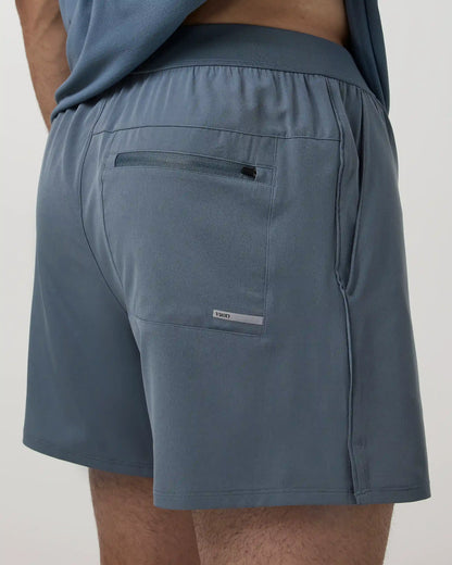 Course Short Unlined 5"