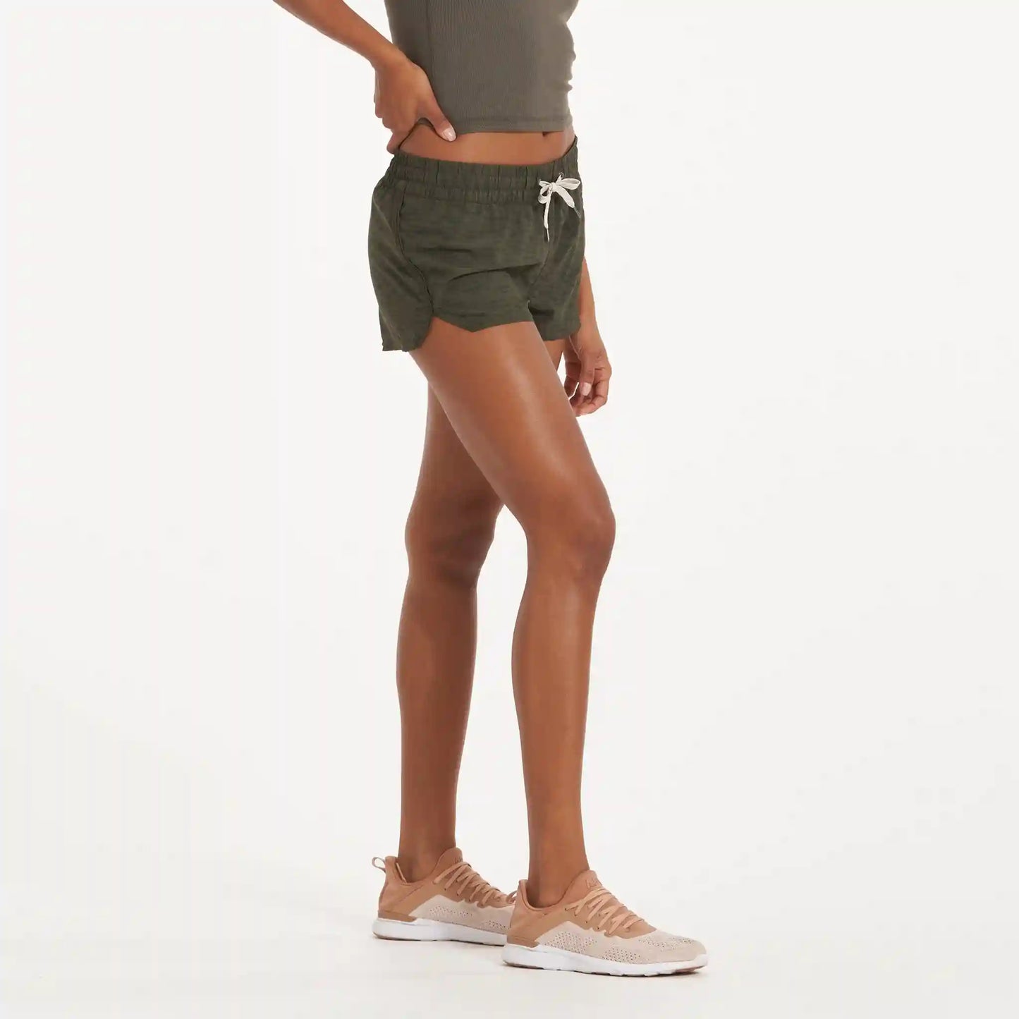 Clementine Short
