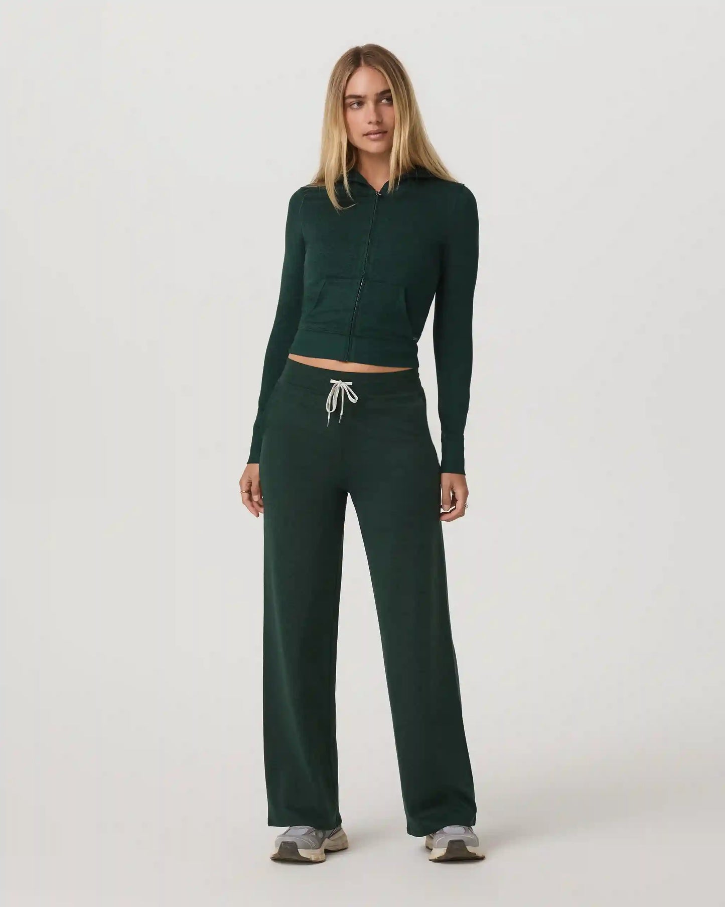 Halo Essential Wideleg Pant - Short