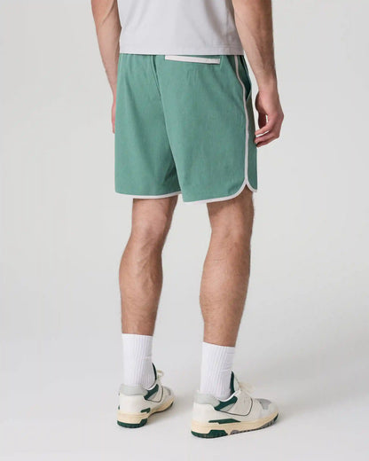 Banks Short Unlined 7"