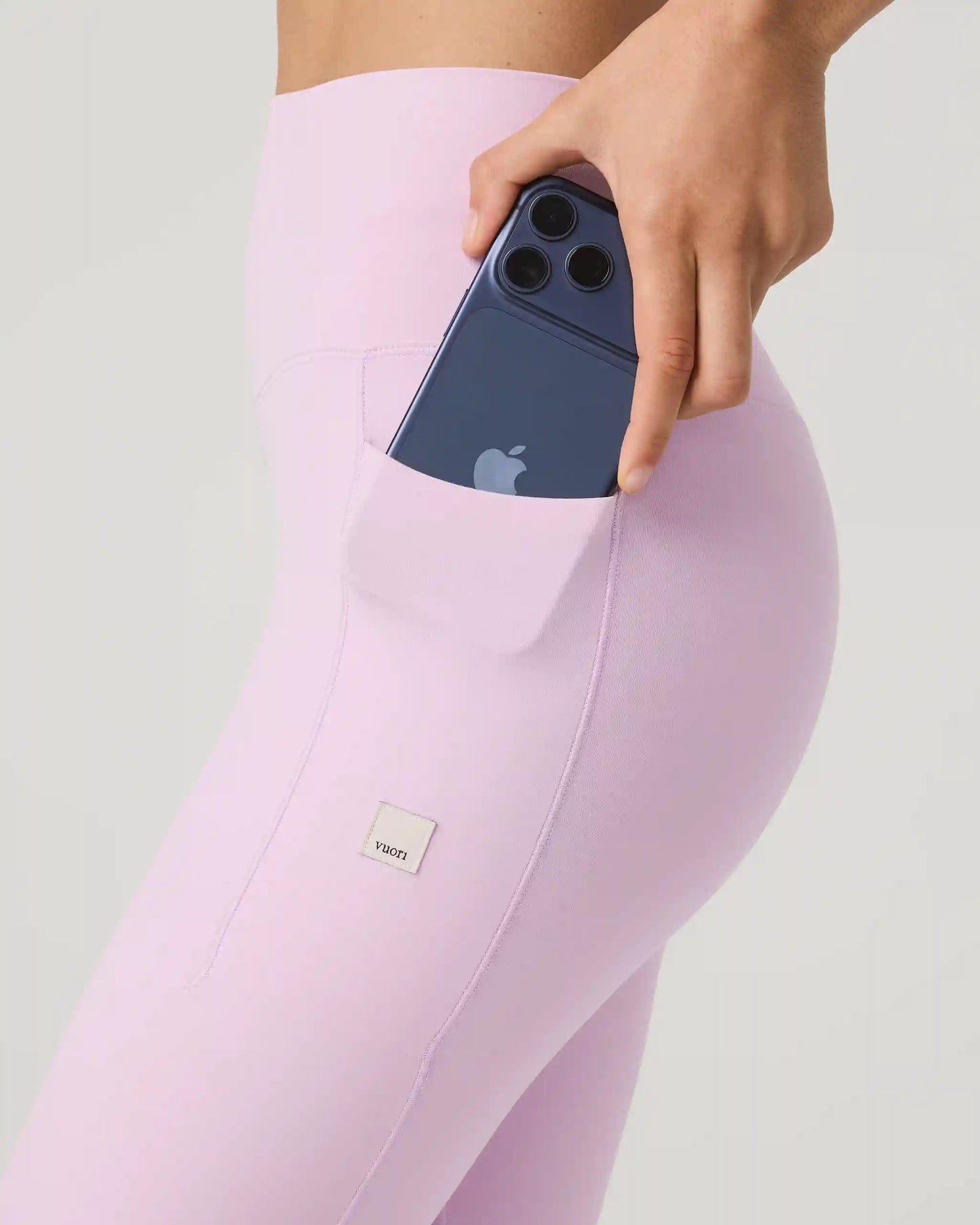 Vuori AllTheForm™ Pocket Legging - Short