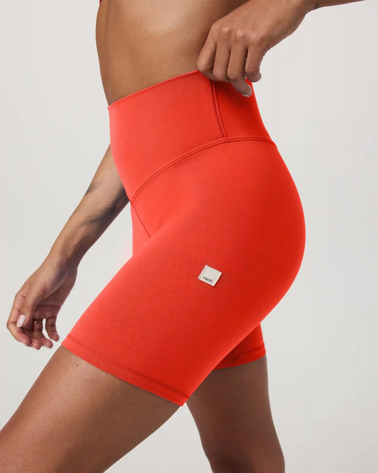 Vuori AllTheForm™ Short 6"