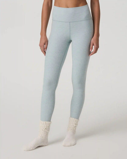 Clean Elevation Legging
