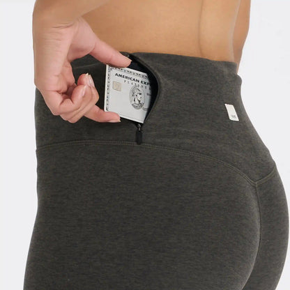 Clean Elevation Legging