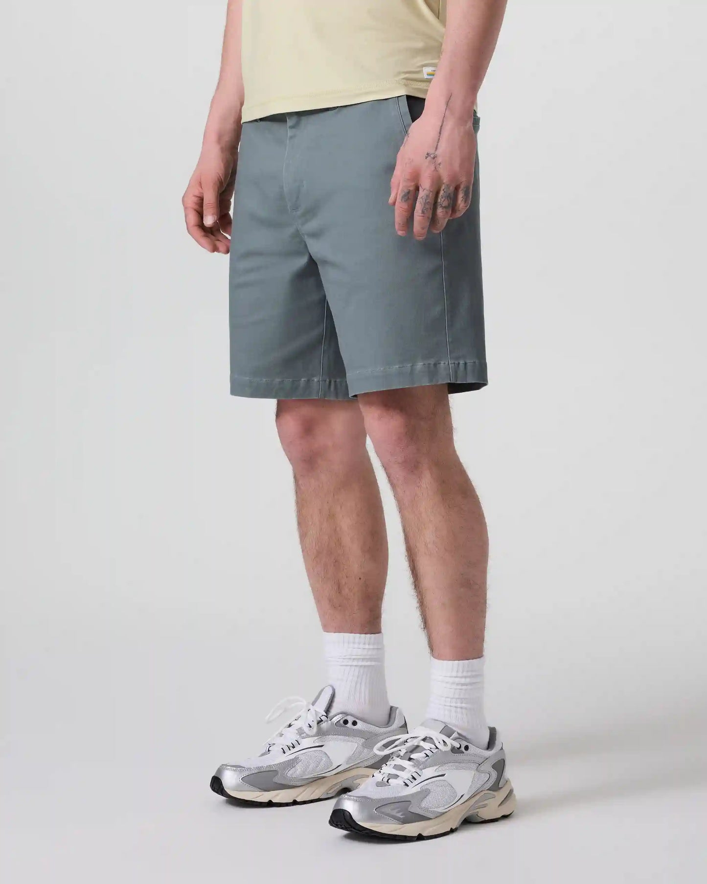 Fletcher Chino Short 8"
