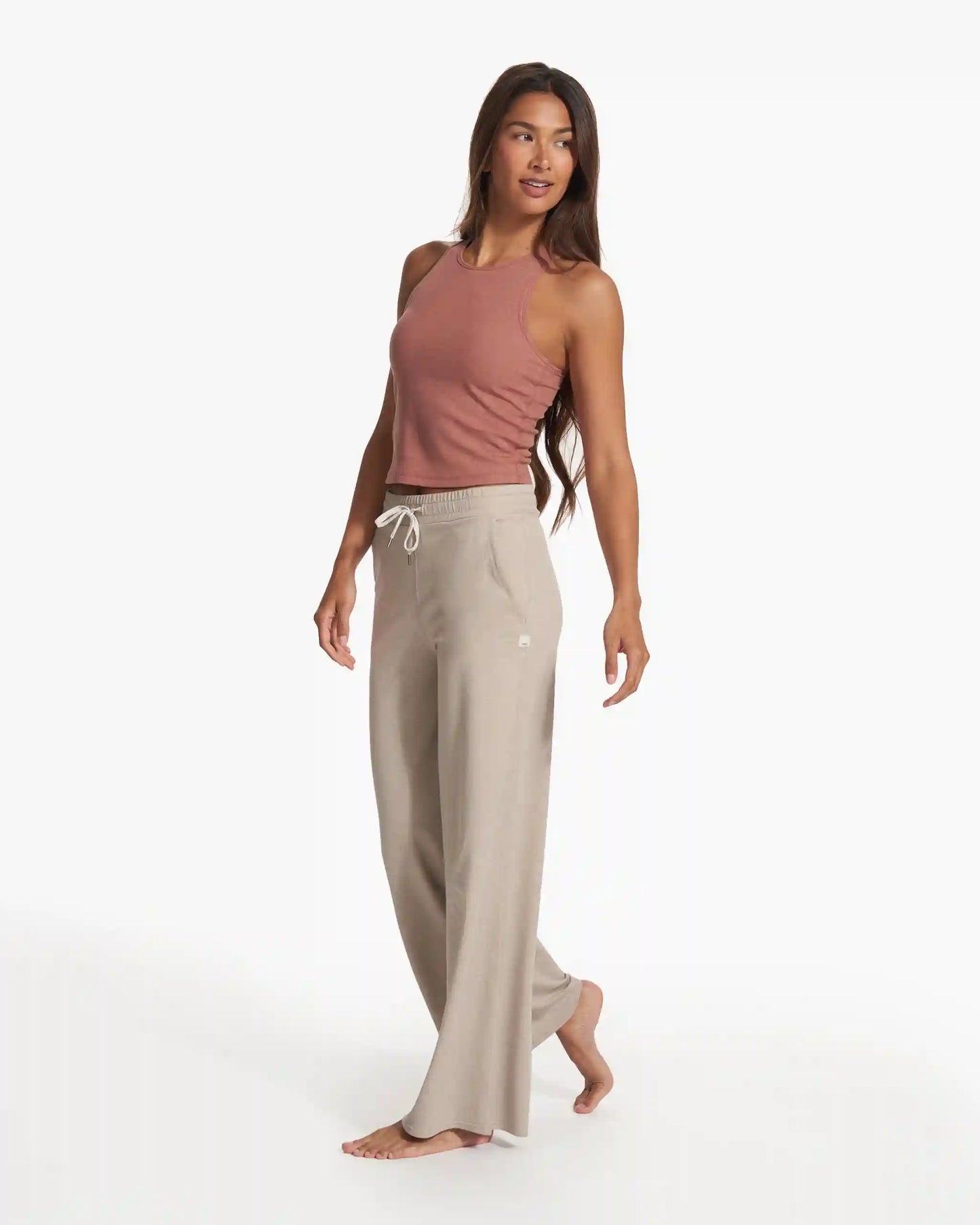 Pose Plyo Tank