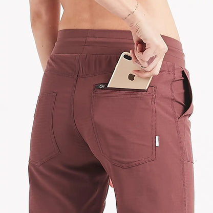 Summits Woven Jogger