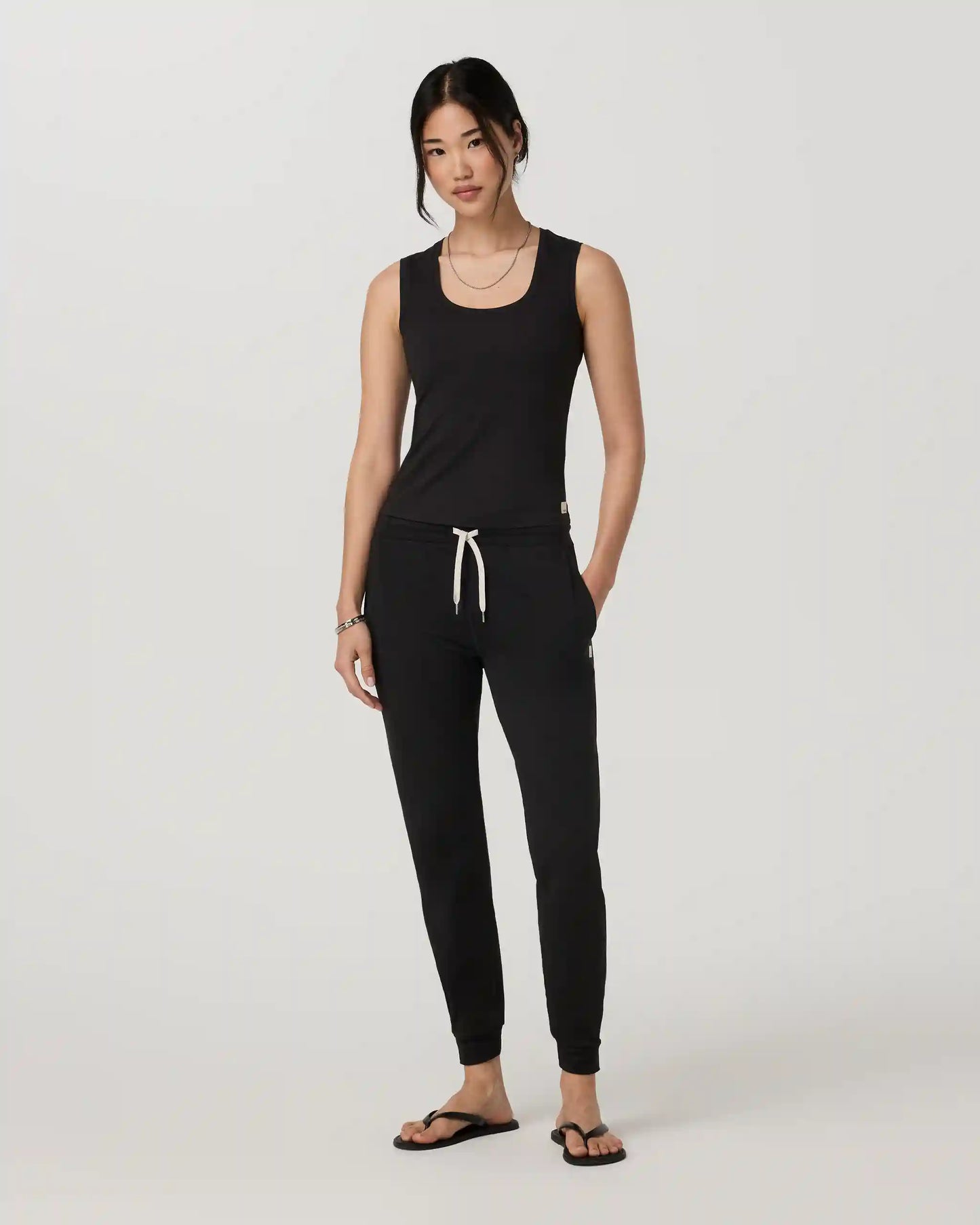 Halo Essential Scoop Tank