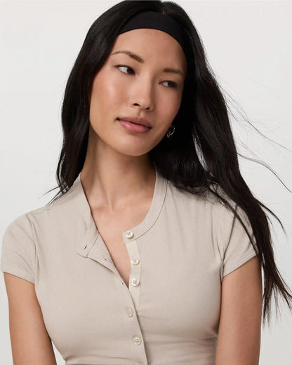 Short Sleeve Pose Button Up