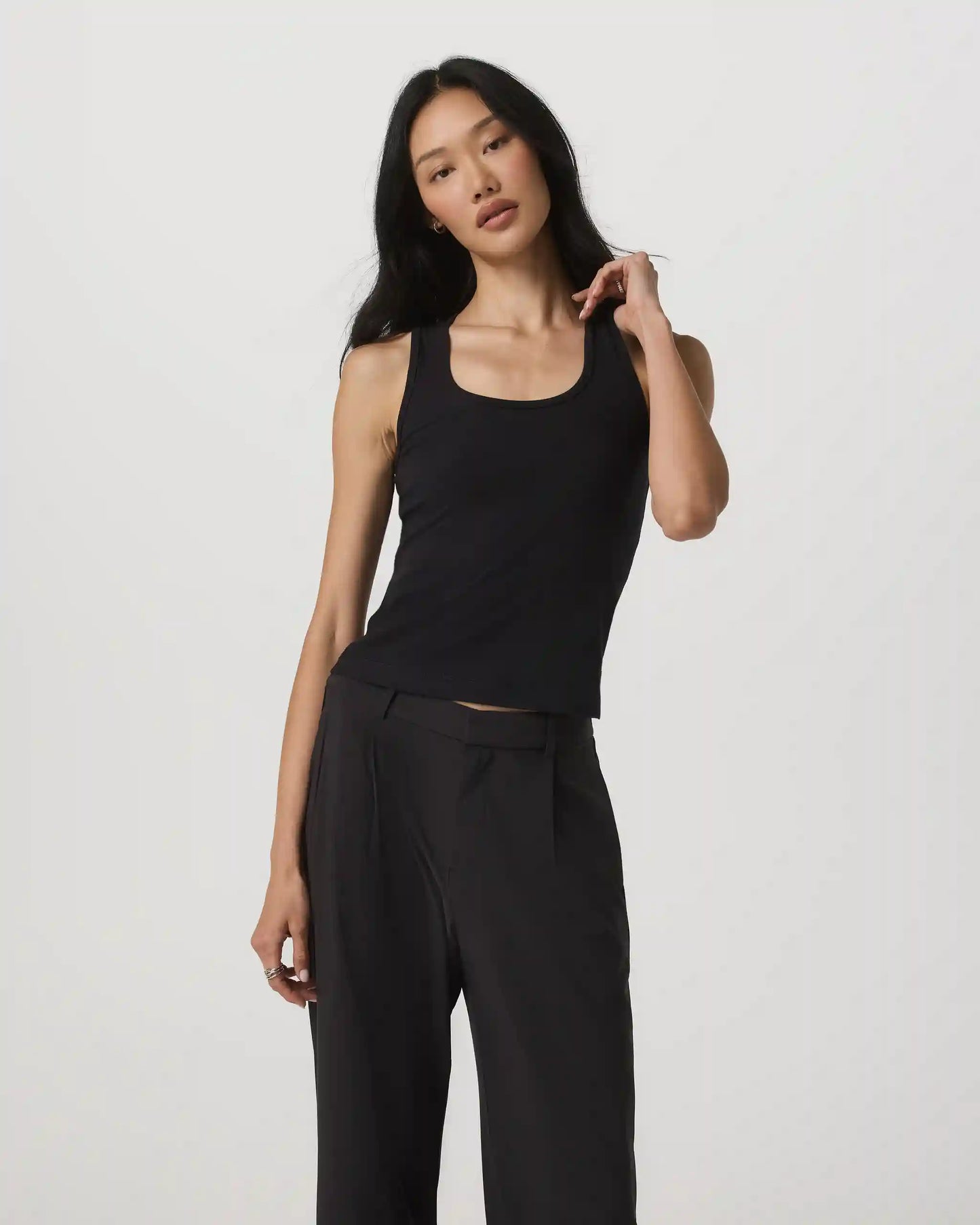 Pose Layering Tank