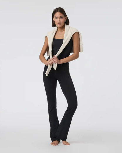 Vuori AllTheFeels™ Slim Flare