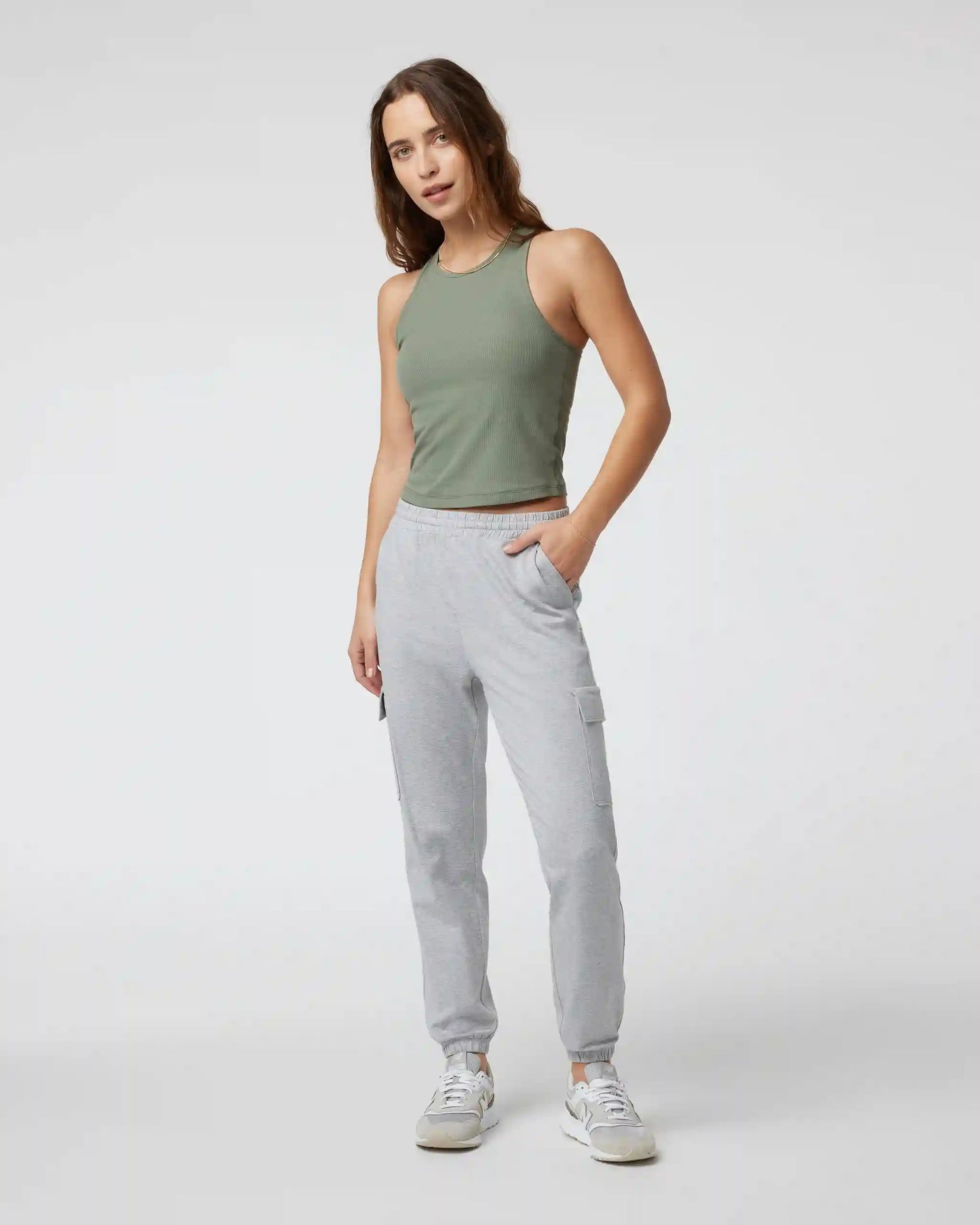 Pose Plyo Tank