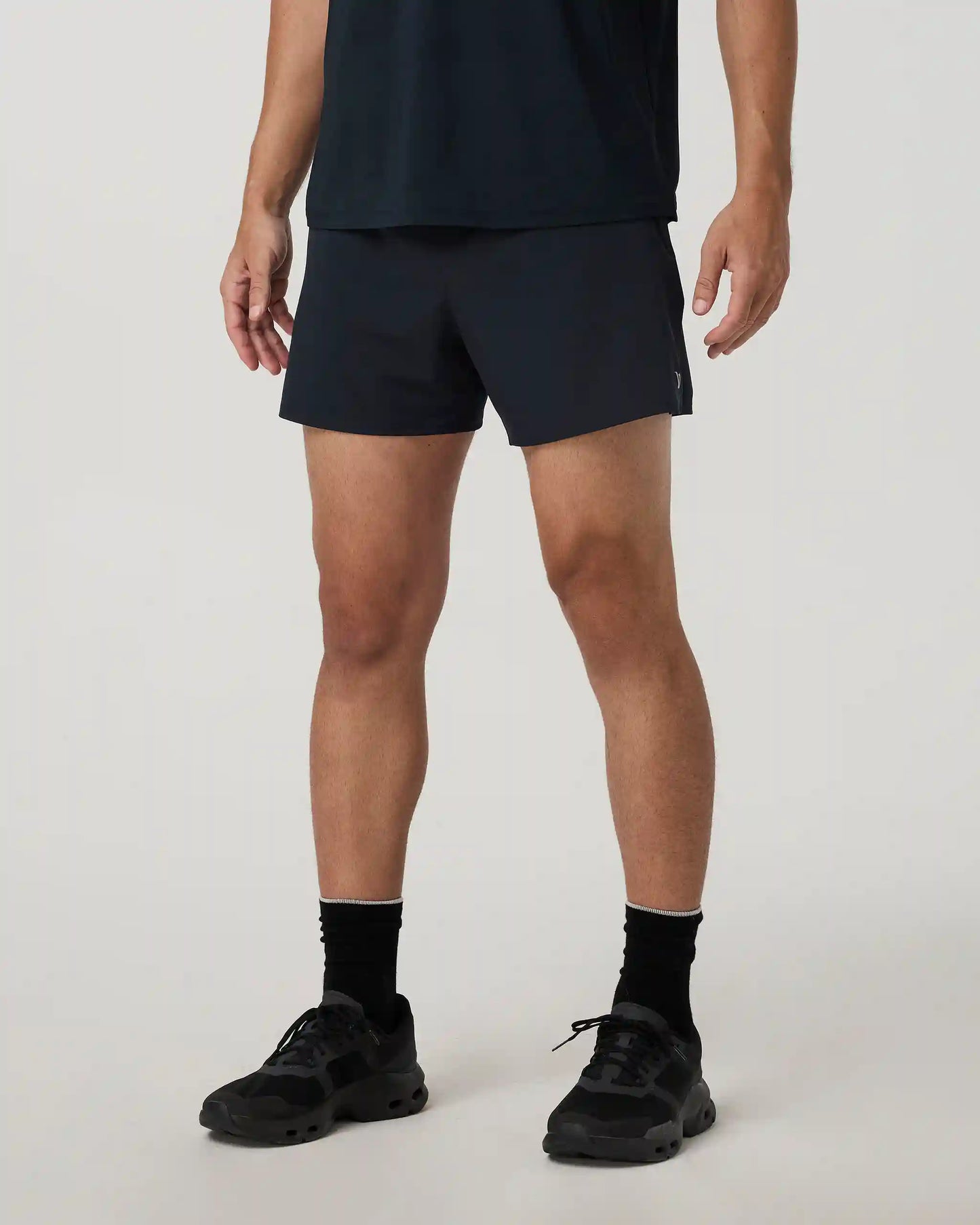 Course Short Unlined 5"