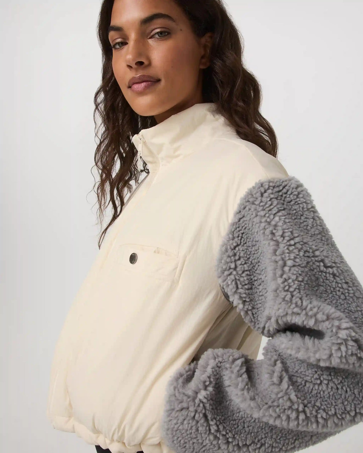 Oaks Hybrid Jacket