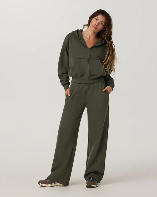 Restore Straight Leg Sweatpant - Short