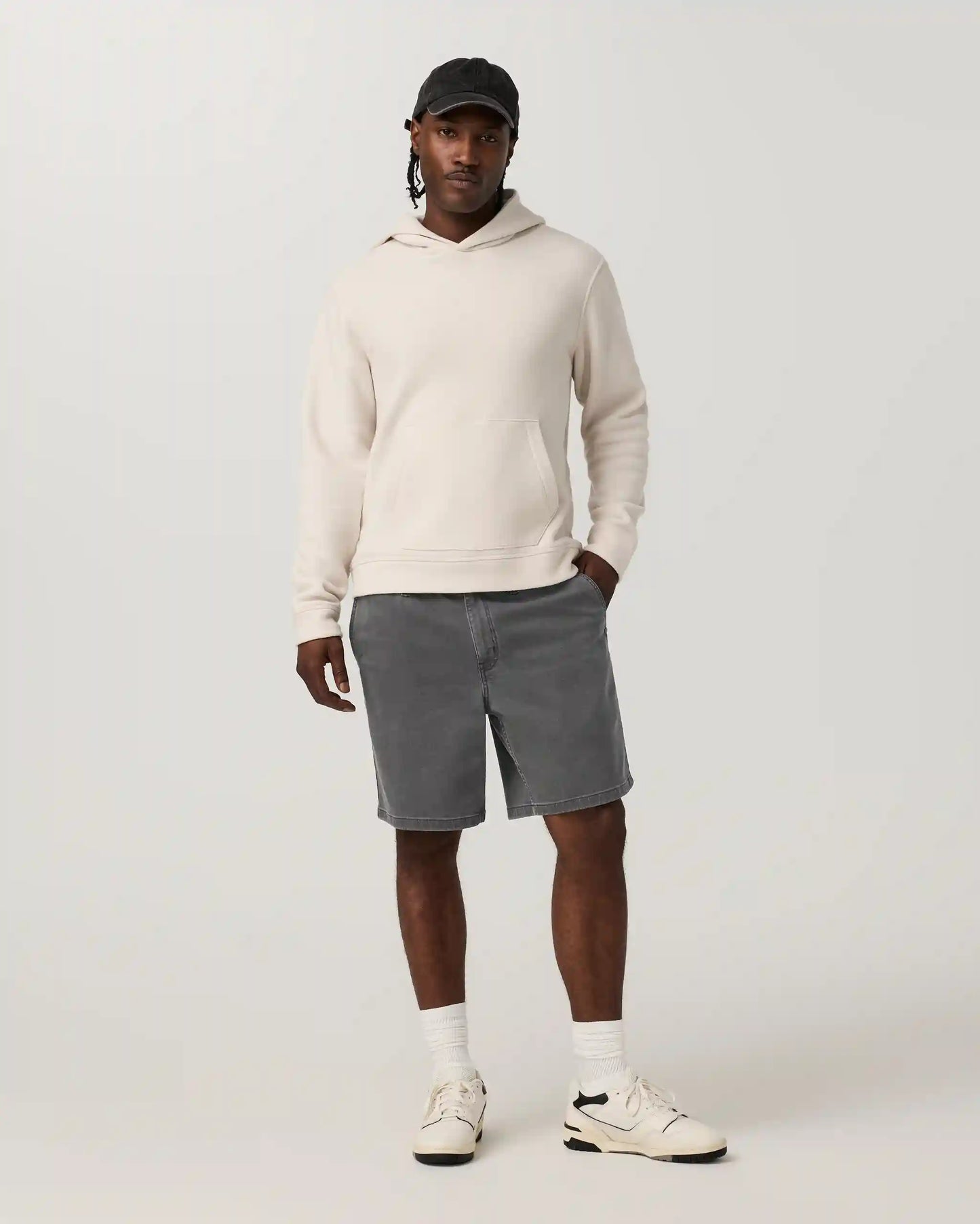 Benton Twill Elastic Waist Short 8"