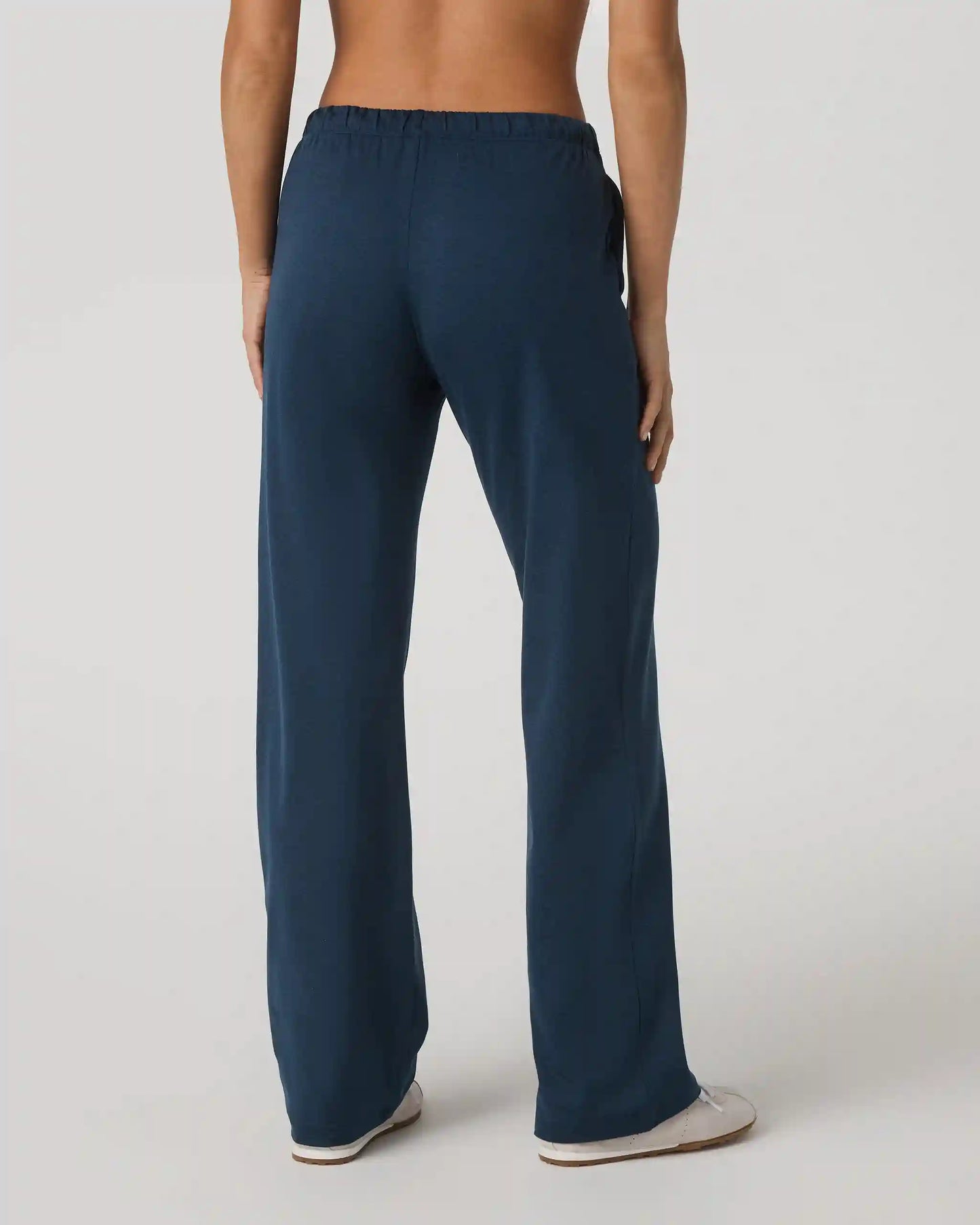 Halo Modern Straight Leg Pant - Short