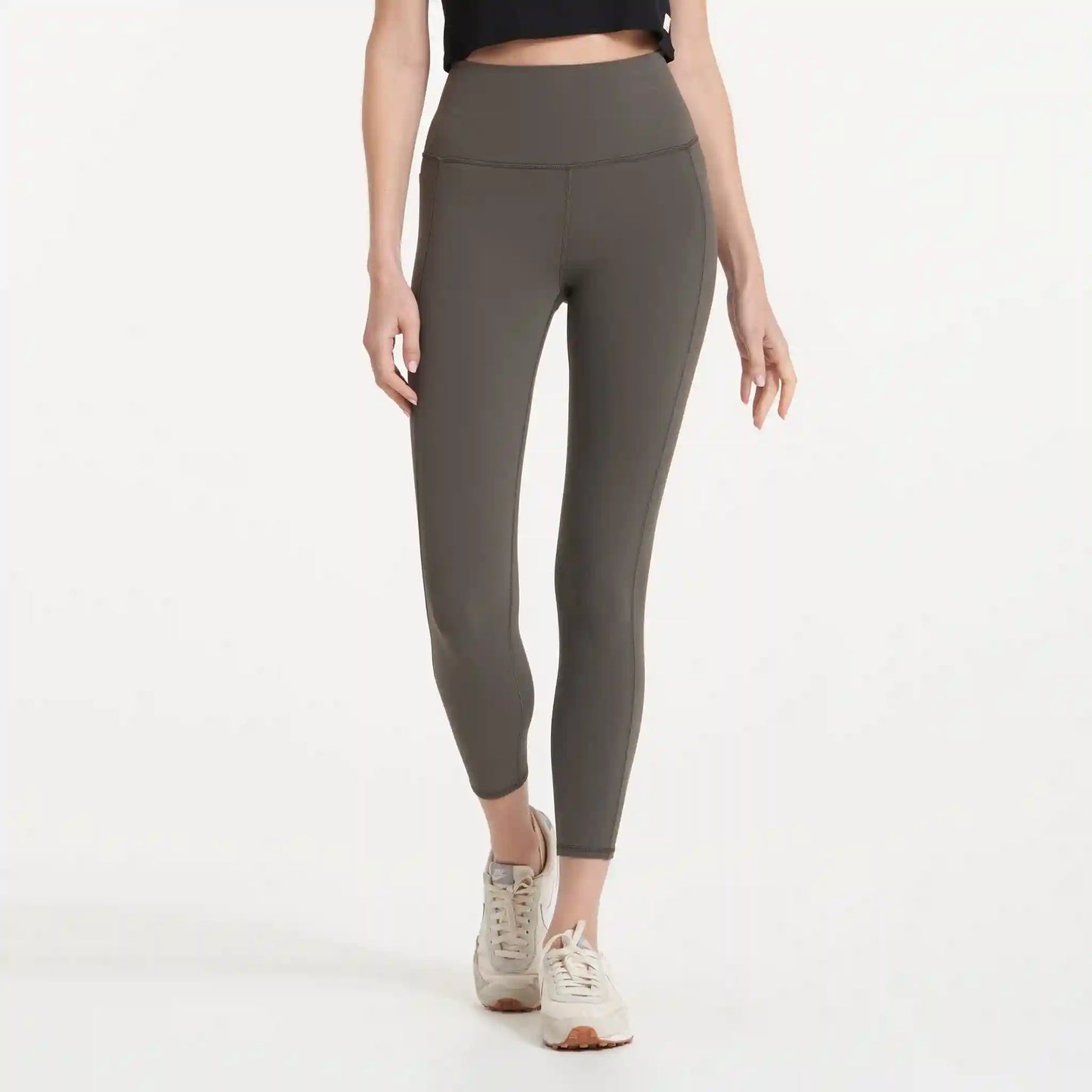 Studio Pocket Legging-Short
