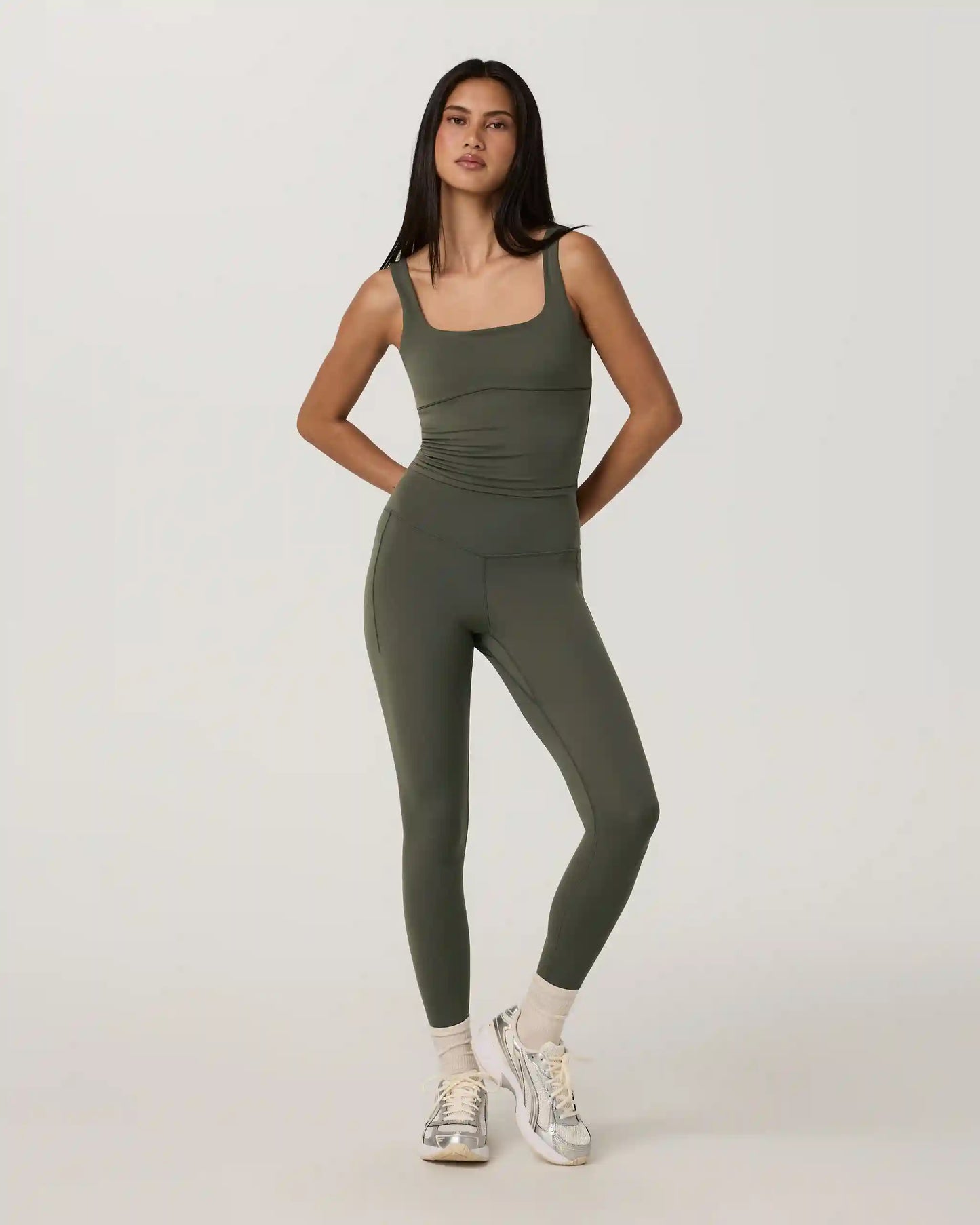 Vuori AllTheForm™ Support Tank