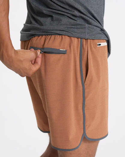 Banks Short Unlined 5"