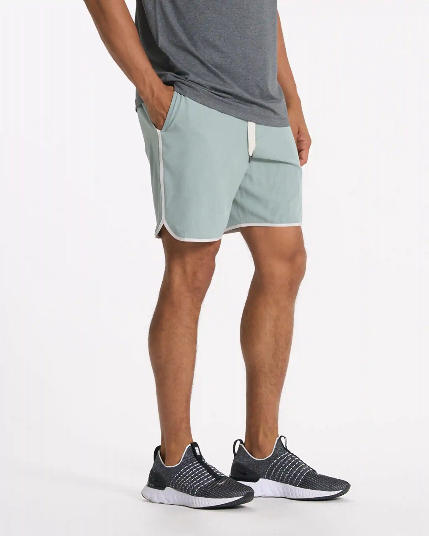 Banks Short Unlined 7"
