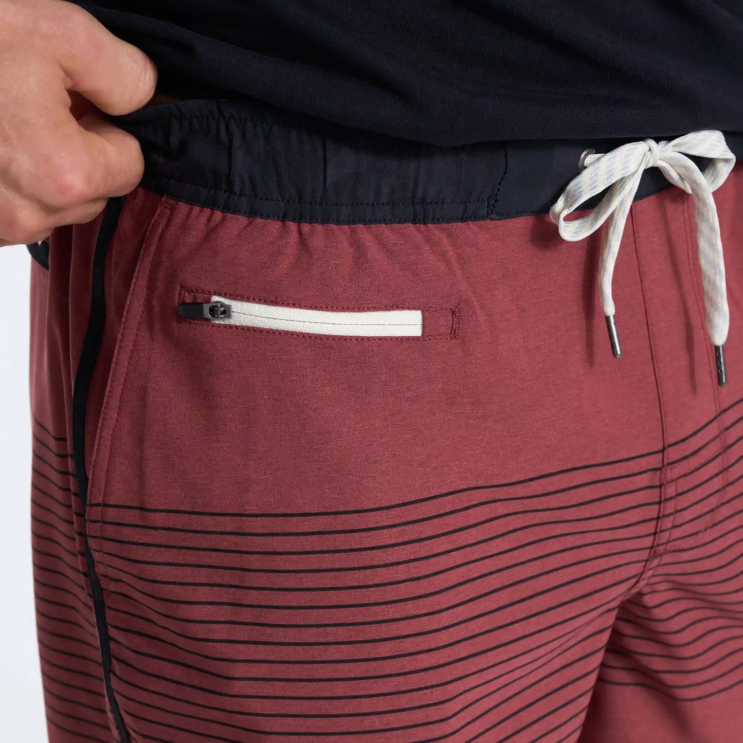 Banks Short Unlined 5"