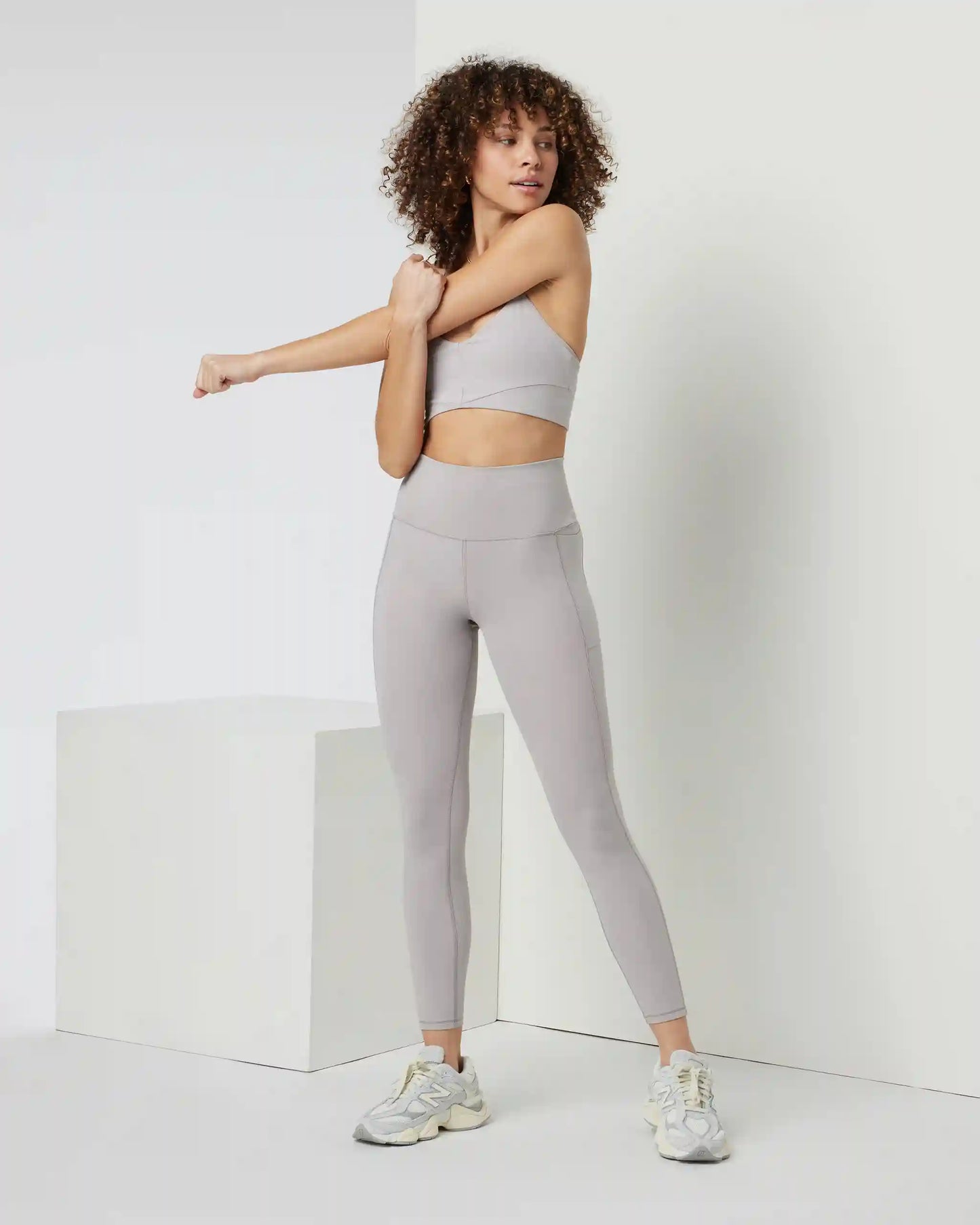 Adeline Bra