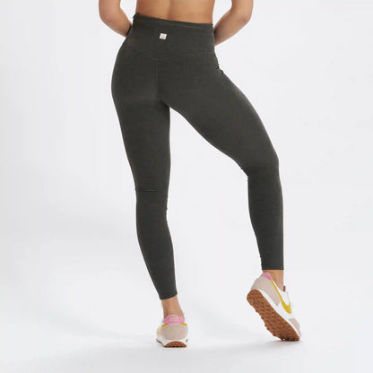 Clean Elevation Legging