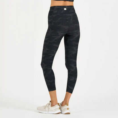 Clean Elevation Legging-Short