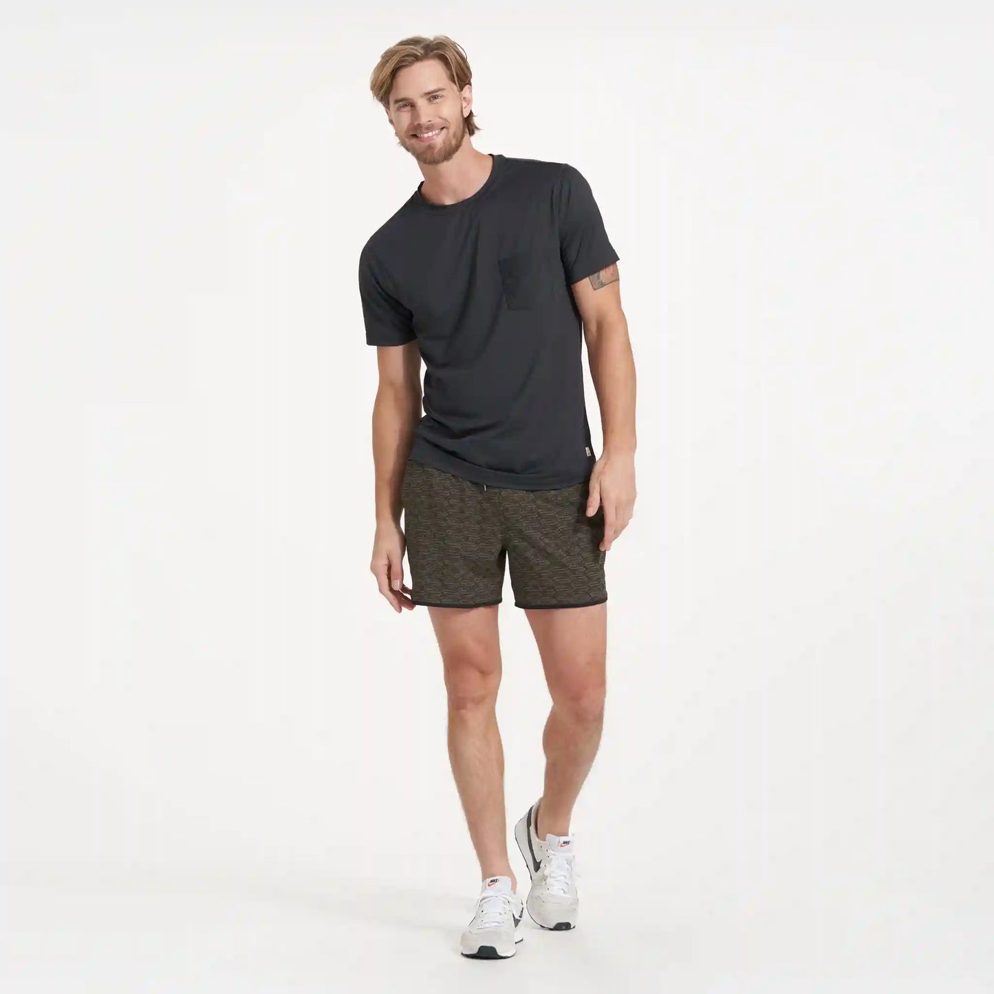 Banks Short Unlined 5"