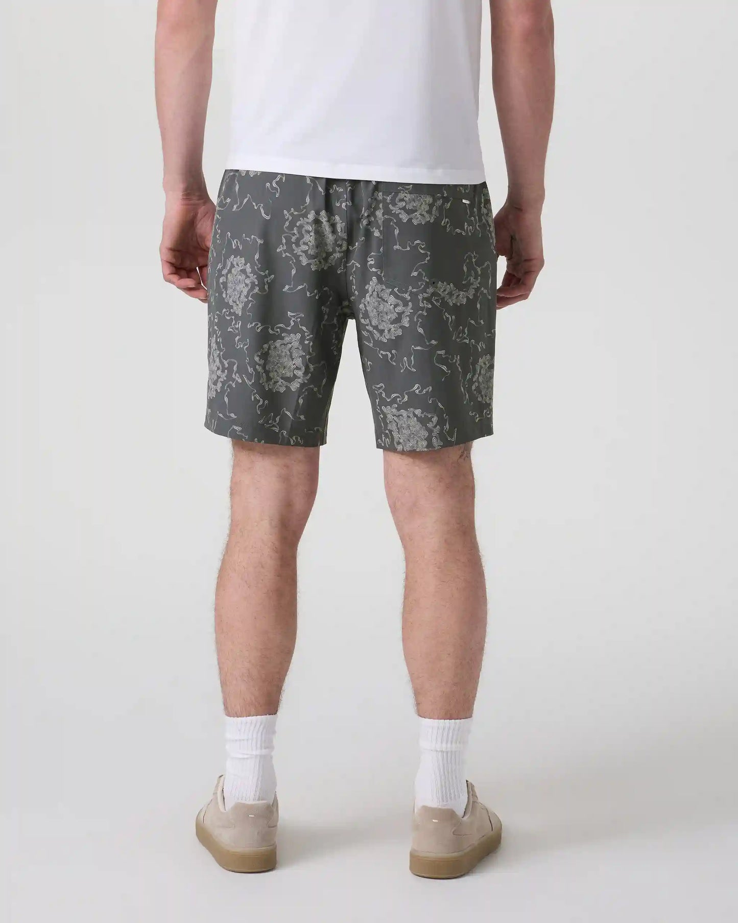 Kore Short Lined 7" Vuori x Kelsey Brookes